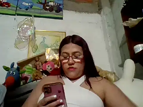 Snapshot of dafne19_ chatting on 01-10-25, 04:12 dafne19 online show from 01-10-25, 04:12
