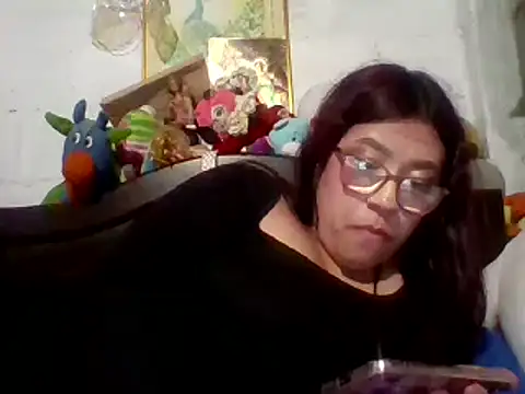 Snapshot of dafne19_ chatting on 01-11-25, 06:56 dafne19 online show from 01-11-25, 06:56