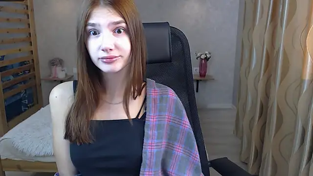 AnaHoney online show from 09-10-25, 01:05