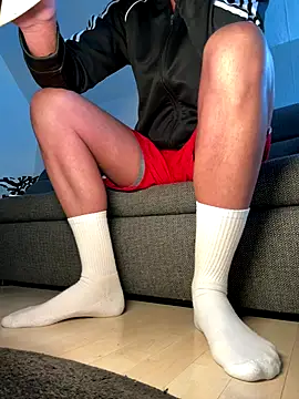 nikeaddicted2 online show from 12-21-25, 08:10