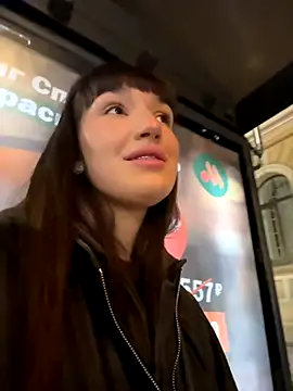 Snapshot of Sophie_Avory chatting on 10-17-25, 08:44 Sophie Avory online show from 10-17-25, 08:44