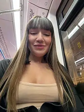 Sophie Avory online show from 01-14-26, 05:18