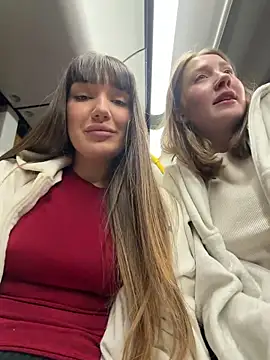 Sophie Avory online show from 02-13-26, 05:42