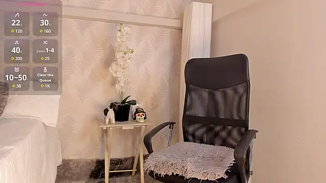 CyntiaAdams online show from 12-24-24, 06:06