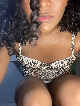 Snapshot of alexatransgata chatting on 03-14-25, 02:10 alexatransgata online show from 03-14-25, 02:10