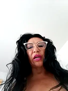 katysquirtdirty online show from 05-08-26, 01:16