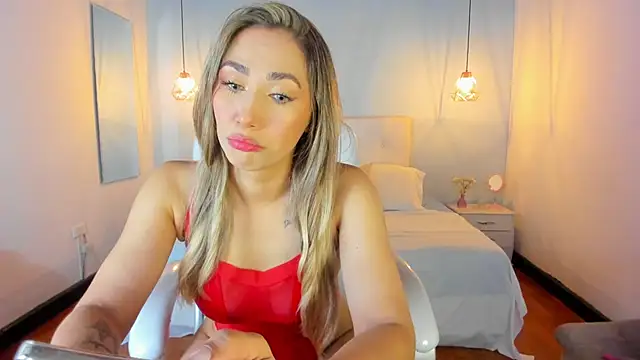 Emma23   online show from 12-22-24, 12:50