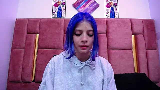 Snapshot of HORNET_ chatting on 01-10-25, 11:00 HORNET online show from 01-10-25, 11:00