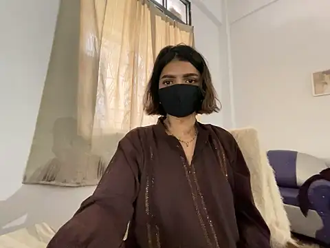 MaYaa  11 online show from 01-22-25, 11:56