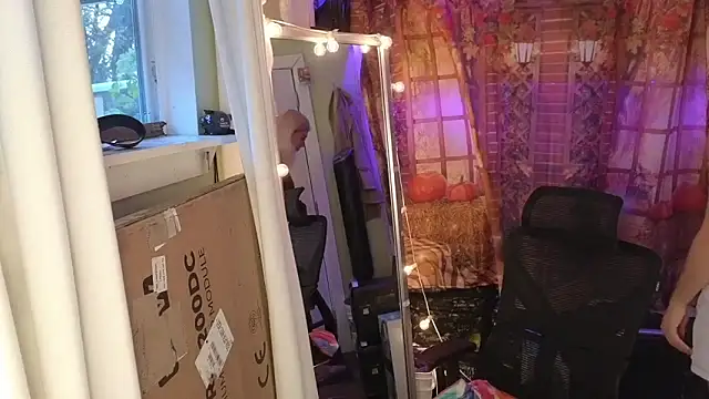 cunty tranny lydia online show from 12-20-25, 11:23