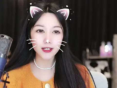 Nuyoah-77 online show from 02-25-25, 05:58