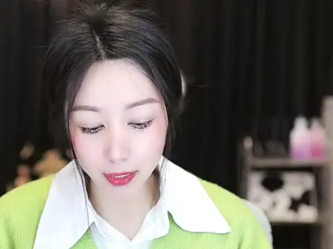 Nuyoah-77 online show from 03-06-25, 04:07