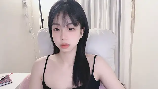 -Hottie online show from 03-11-25, 03:56