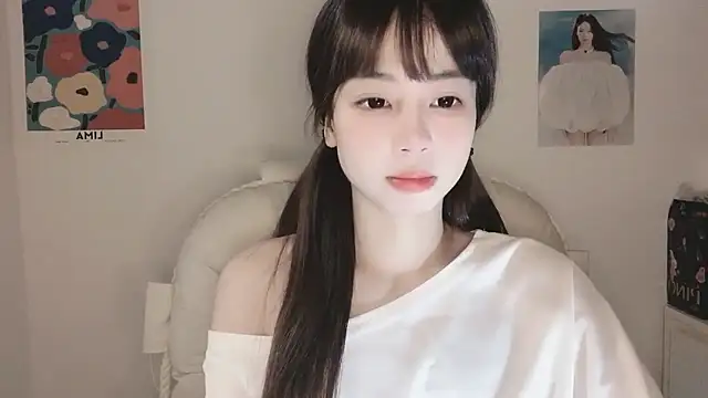 -Hottie online show from 09-30-25, 04:56