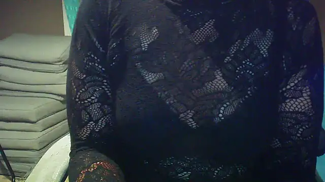 Snapshot of Raptor82 chatting on 10-05-25, 07:23 Raptor82 online show from 10-05-25, 07:23