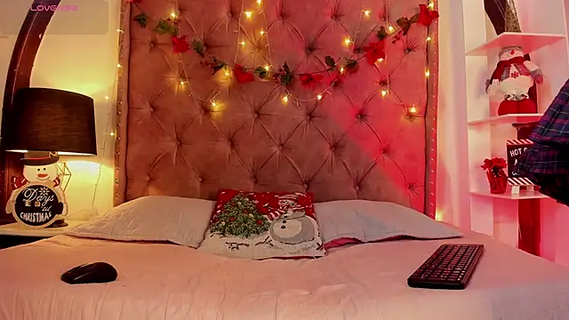 LadyAvalon online show from 12-20-24, 08:01