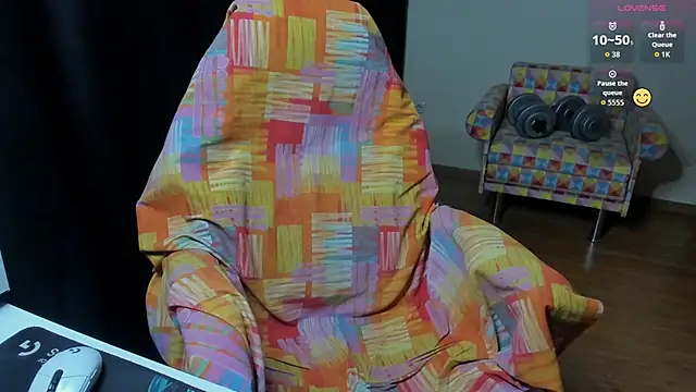 Snapshot of Joel-Pataki chatting on 11-04-25, 02:54 Joel-Pataki online show from 11-04-25, 02:54