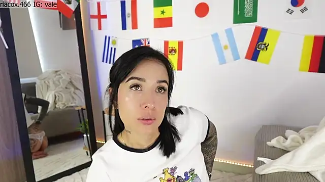 ValeriaCox online show from 06-22-26, 01:19