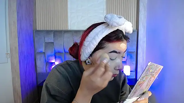 Mia Rinn online show from 09-26-25, 01:15