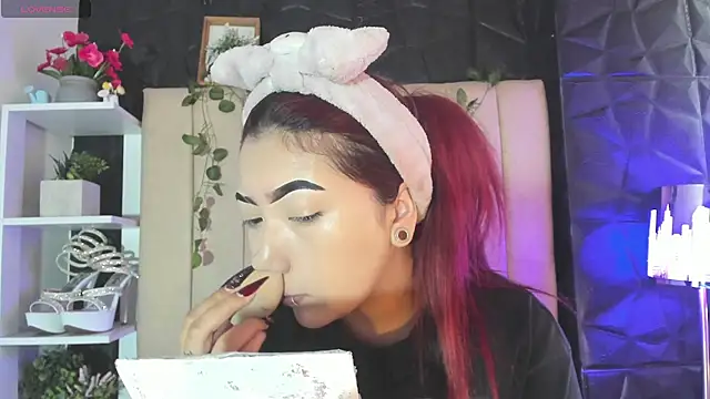 Mia Rinn online show from 01-14-26, 02:01