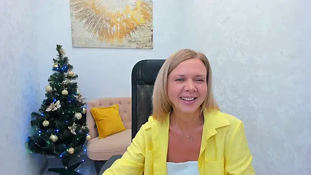 AgathaKlouin online show from 12-14-24, 06:13