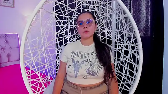 Alice Summer1 online show from 03-19-26, 03:16