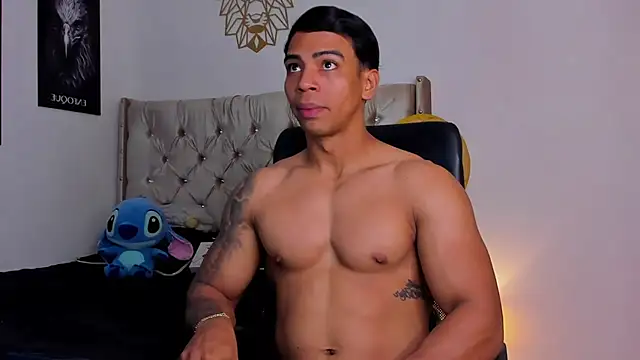 Andrew wolf7 online show from 11-08-25, 03:45