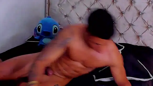 Andrew wolf7 online show from 11-16-25, 08:09