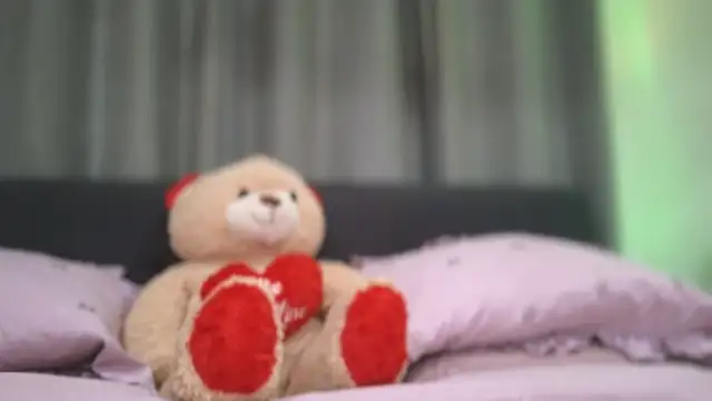 Snapshot of longislandprincess chatting on 04-06-26, 10:22 longislandprincess online show from 04-06-26, 10:22