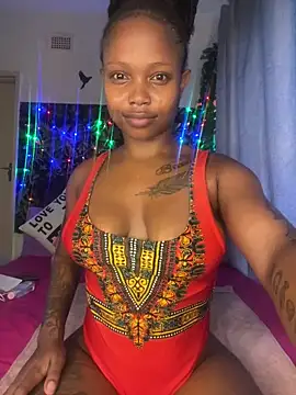 InkLady444 online show from 02-12-25, 03:51