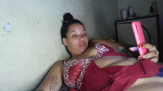 Snapshot of thasmyni chatting on 03-18-25, 01:00 thasmyni online show from 03-18-25, 01:00