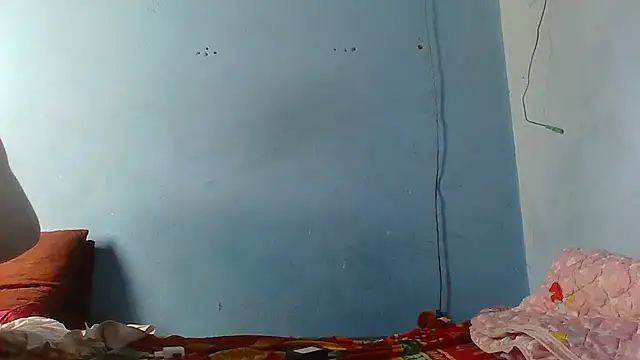 Snapshot of thasmyni chatting on 09-12-25, 05:57 thasmyni online show from 09-12-25, 05:57