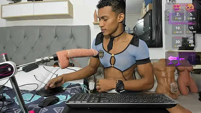 Snapshot of Ryan_Vergon chatting on 03-03-26, 02:28 Ryan Vergon online show from 03-03-26, 02:28