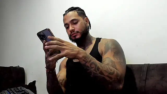 Exotic tatto27121 online show from 05-23-26, 06:07