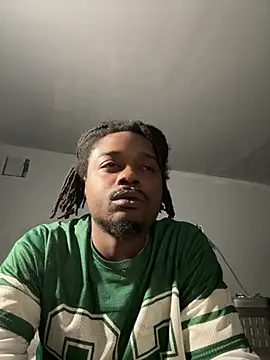 SluttyLyfe4L online show from 03-18-26, 12:19