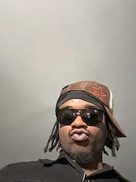SluttyLyfe4L online show from 05-15-26, 10:06