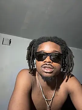 SluttyLyfe4L online show from 05-17-26, 11:06