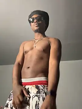 SluttyLyfe4L online show from 06-18-26, 05:41