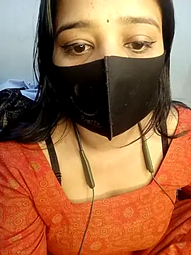 Sony-Model online show from 12-18-25, 04:18