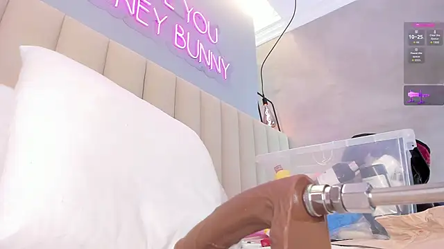 Snapshot of SOFIAGOEZ30 chatting on 10-08-25, 10:46 SOFIAGOEZ30 online show from 10-08-25, 10:46