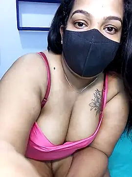  Hot Kisses  online show from 02-18-25, 07:09