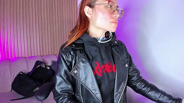 alessandra shayk6 online show from 02-20-25, 11:53