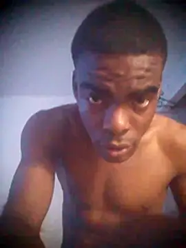Snapshot of yozael chatting on 07-10-26, 03:25 yozael online show from 07-10-26, 03:25