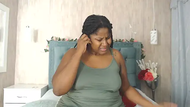 Alexa roussee online show from 02-11-25, 02:35