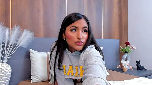 AishaPeyton online show from 01-23-25, 05:24