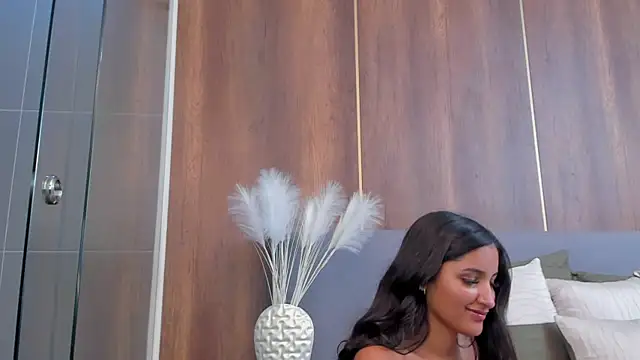 AishaPeyton online show from 01-31-25, 03:20