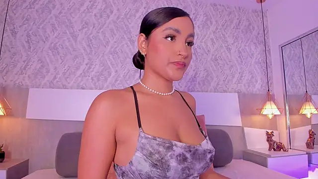 AishaPeyton online show from 12-05-25, 04:14