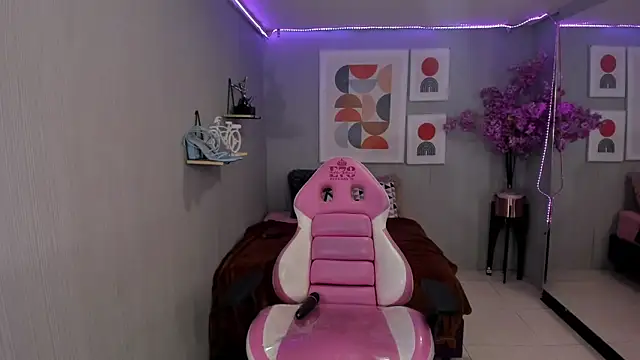 Dafne huges online show from 12-03-24, 05:09