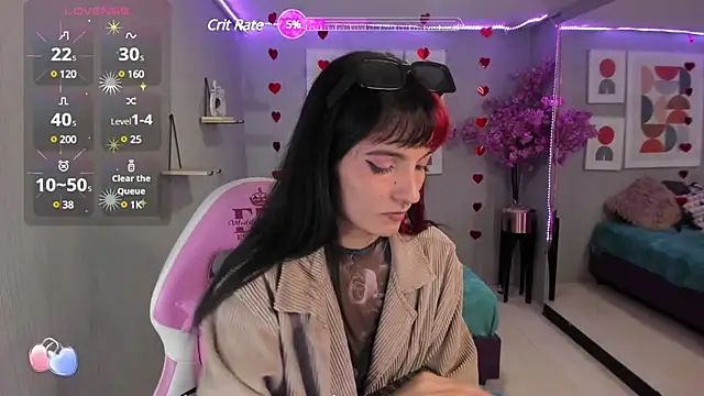 Dafne huges online show from 02-26-25, 07:38