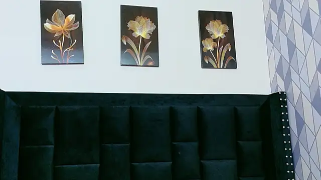 petitelittleebony online show from 10-30-25, 02:57